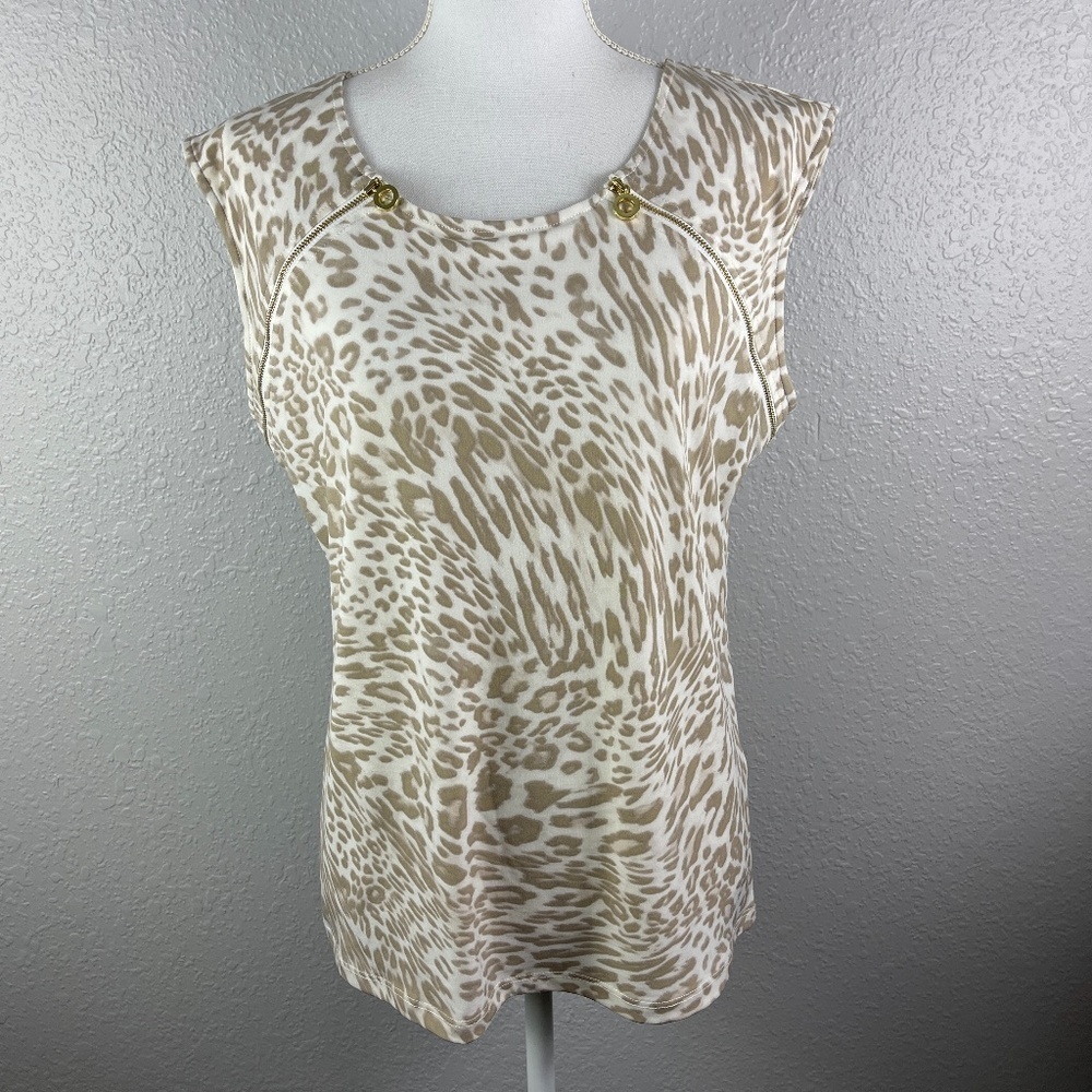 Animal Print blouse with zipper detail